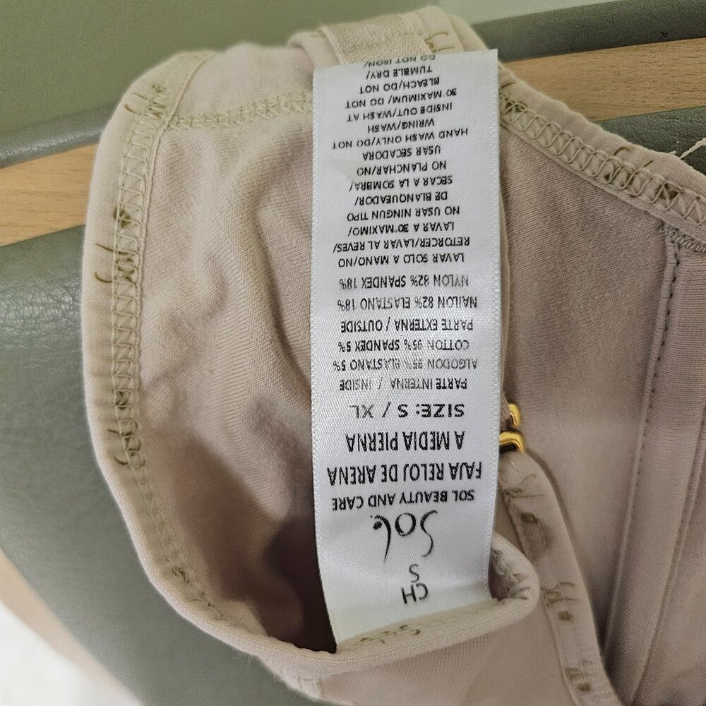 Shapewear - Picture 2 of 4